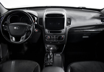 Подержанный автомобиль Kia Sorento 2020 года (14 фото)