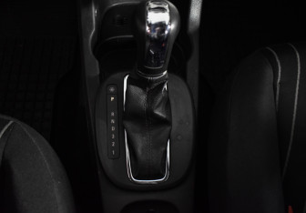 Подержанный автомобиль Opel Corsa 2007 года (15 фото)