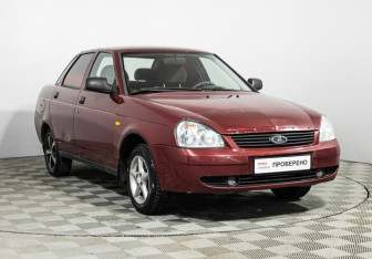 Подержанный автомобиль LADA (ВАЗ) Priora Sedan 2007 года (3 фото)