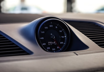 Подержанный автомобиль Porsche Cayenne 2018 года (25 фото)