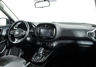 Подержанный автомобиль Kia Soul 2020 года (10 фото)