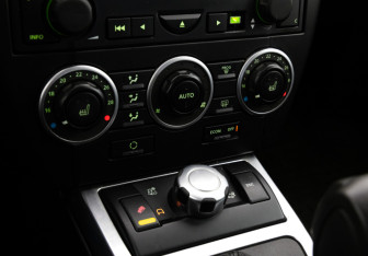 Подержанный автомобиль Land Rover Freelander 2007 года (14 фото)