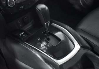 Подержанный автомобиль Nissan X-Trail 2016 года (11 фото)