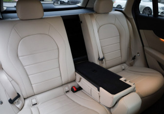 Подержанный автомобиль Mercedes-Benz GLC Coupe 2017 года (25 фото)