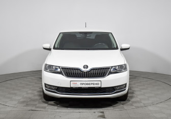 Подержанный автомобиль Skoda Rapid Liftback 2019 года (2 фото)