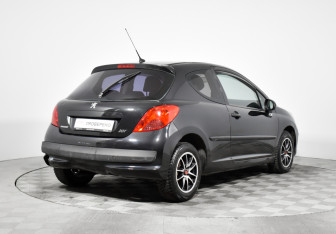 Подержанный автомобиль Peugeot 207 Hatchback 2007 года (5 фото)