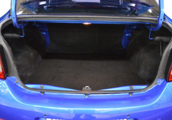 Подержанный автомобиль Renault Logan Sedan 2018 года (16 фото)