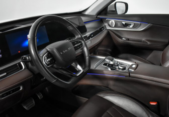 Подержанный автомобиль Chery Tiggo 8 Pro Max 2023 года (9 фото)