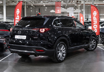 Подержанный автомобиль Mazda CX-9 2024 года (8 фото)