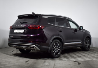 Подержанный автомобиль Chery Tiggo 8 Pro 2022 года (5 фото)