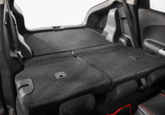 Подержанный автомобиль Nissan Juke 2012 года (22 фото)