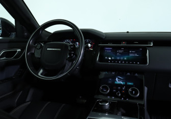 Подержанный автомобиль Land Rover Range Rover Velar 2018 года (11 фото)