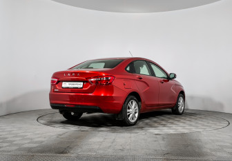 Подержанный автомобиль LADA (ВАЗ) Vesta Sedan 2016 года (5 фото)