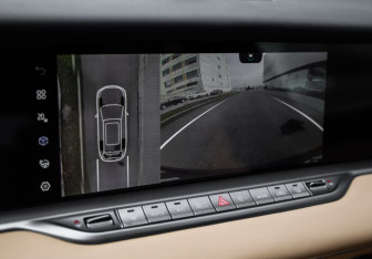 Подержанный автомобиль Voyah Free 2023 года (19 фото)