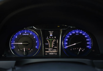 Подержанный автомобиль Toyota Camry Sedan 2014 года (15 фото)
