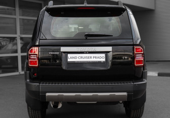 Новый Toyota Land Cruiser Prado 2026 (12 фото)