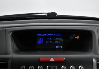 Подержанный автомобиль Honda CR-V 2013 года (17 фото)