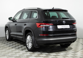 Подержанный автомобиль Skoda Kodiaq 2017 года (7 фото)