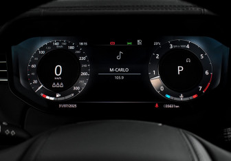 Подержанный автомобиль Land Rover Range Rover 2022 года (23 фото)