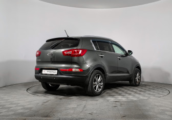 Подержанный автомобиль Kia Sportage 2011 года (5 фото)