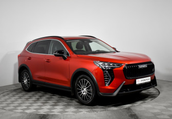Подержанный автомобиль Haval Jolion 2024 года (3 фото)