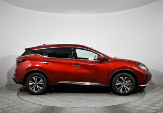 Подержанный автомобиль Nissan Murano Suv 2020 года (5 фото)