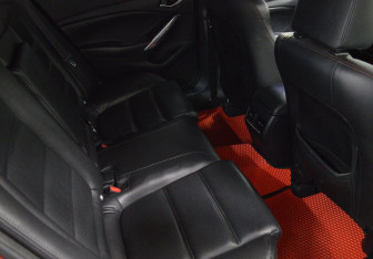 Подержанный автомобиль Mazda 6 Sedan 2014 года (13 фото)