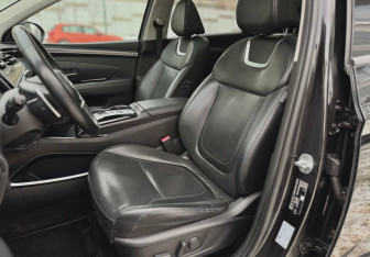 Подержанный автомобиль Hyundai Tucson 2021 года (14 фото)