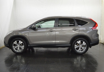 Подержанный автомобиль Honda CR-V 2014 года (8 фото)
