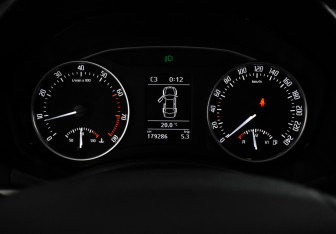 Подержанный автомобиль Skoda Octavia Liftback 2013 года (16 фото)