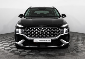 Подержанный автомобиль Hyundai Santa Fe 2021 года (3 фото)