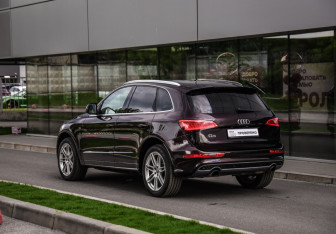 Подержанный автомобиль Audi Q5 2013 года (8 фото)