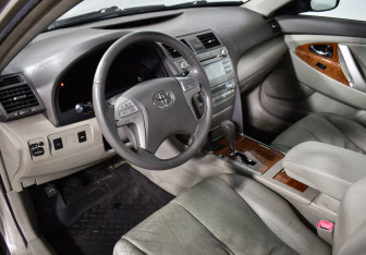 Подержанный автомобиль Toyota Camry Sedan 2007 года (9 фото)