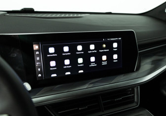 Подержанный автомобиль Haval F7 2024 года (18 фото)