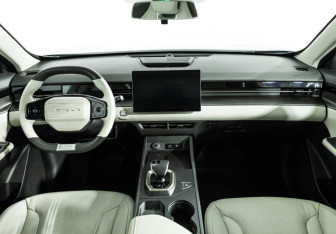 Подержанный автомобиль Jetour Dashing 2023 года (13 фото)