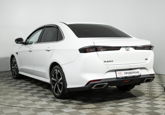 Подержанный автомобиль Kaiyi E5 2023 года (7 фото)