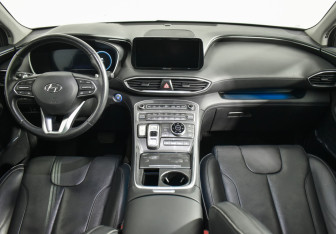 Подержанный автомобиль Hyundai Santa Fe 2021 года (14 фото)