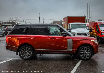 Подержанный автомобиль Land Rover Range Rover 2013 года (5 фото)