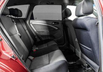 Подержанный автомобиль Chevrolet Lacetti Wagon 2012 года (13 фото)