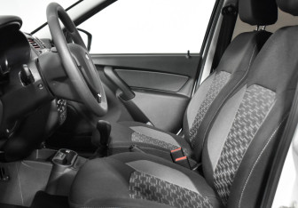 Подержанный автомобиль LADA (ВАЗ) Granta Wagon 2023 года (11 фото)