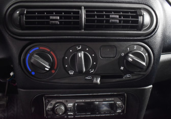 Подержанный автомобиль Chevrolet Niva 2017 года (17 фото)