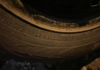 Подержанный автомобиль Volkswagen Polo Sedan 2015 года (2 фото)