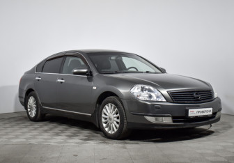 Подержанный автомобиль Nissan Teana 2006 года (3 фото)