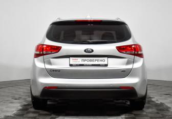 Подержанный автомобиль Kia Ceed Wagon 2018 года (6 фото)