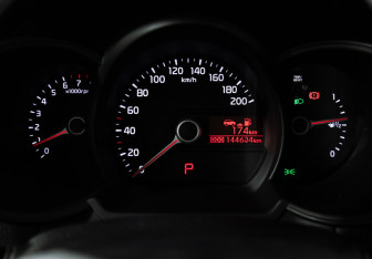 Подержанный автомобиль Kia Picanto 2014 года (12 фото)