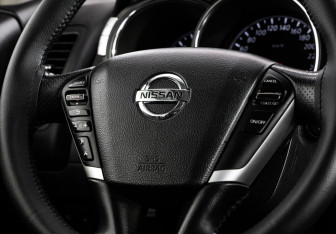 Подержанный автомобиль Nissan Murano Suv 2015 года (12 фото)