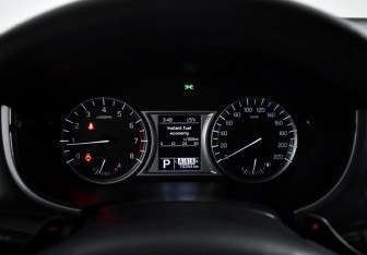 Подержанный автомобиль Suzuki Vitara 2016 года (18 фото)