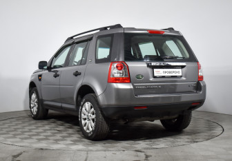 Подержанный автомобиль Land Rover Freelander 2007 года (7 фото)