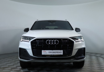 Подержанный автомобиль Audi Q7 2020 года (2 фото)