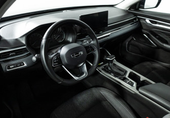 Подержанный автомобиль Geely Emgrand 2024 года (11 фото)